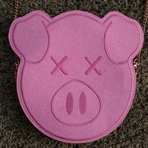 Jeffree Star x Shane Dawson Pink Pig Crossbody – NEW, Chain Strap